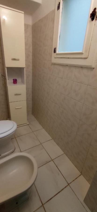 Onlyrooms III - Piazza Jenne Cagliari Eksteriør billede