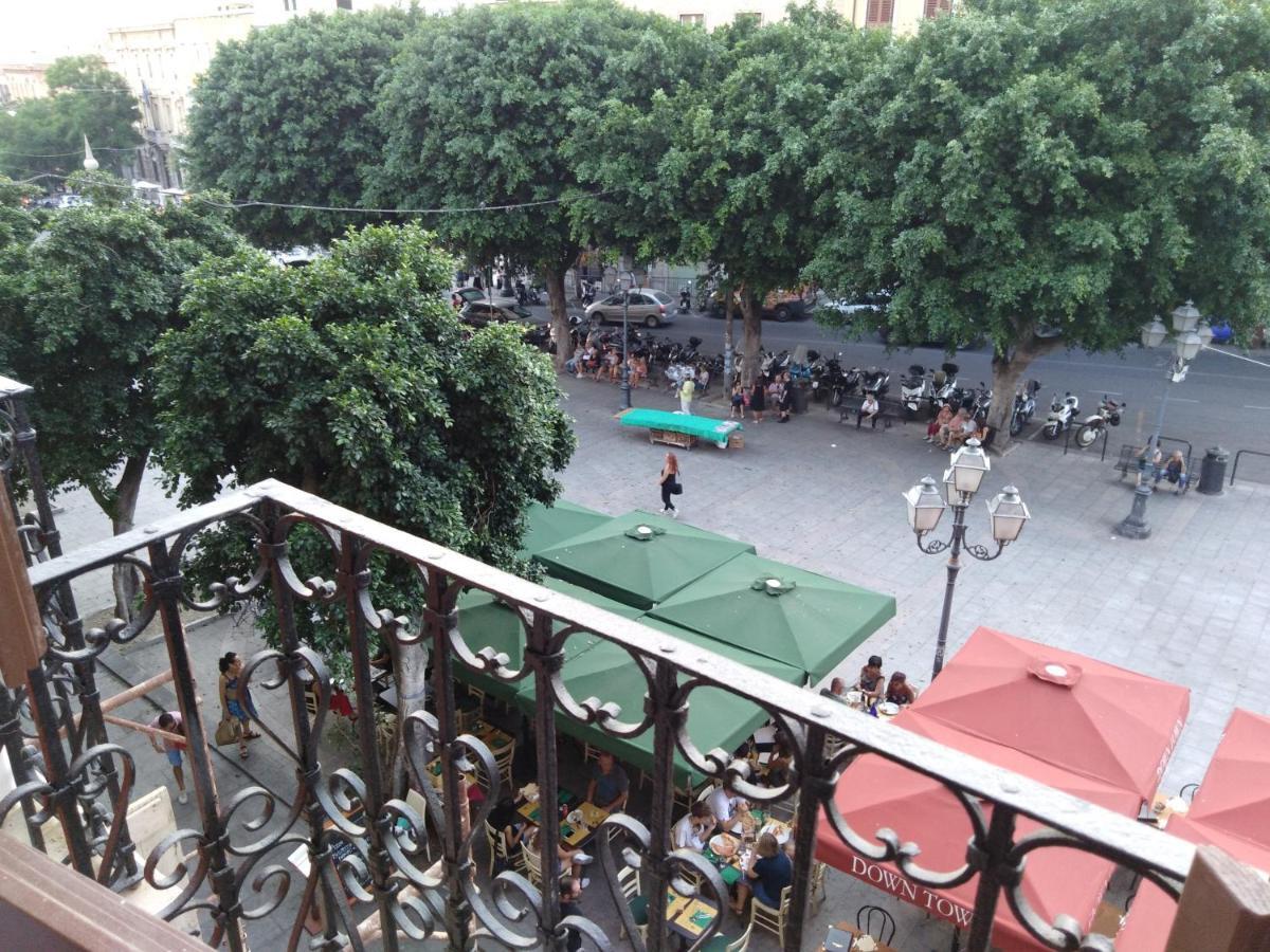 Onlyrooms III - Piazza Jenne Cagliari Eksteriør billede